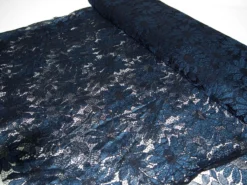 SPITZENSTOFF MIT BLUMEN (LEICHT ELASTISCH) - Fb. 006 BLAU / SCHWARZ